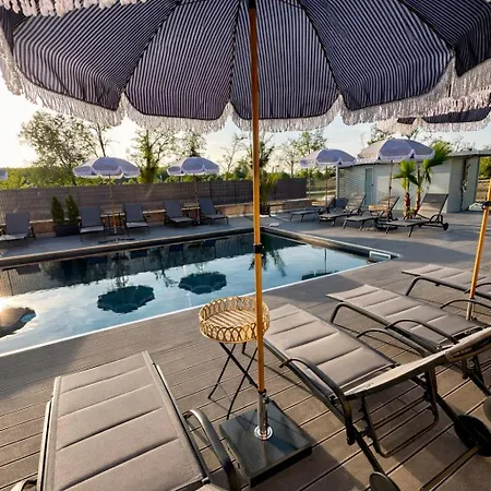 Baco Da Seta Con Piscina - Venezia 4*