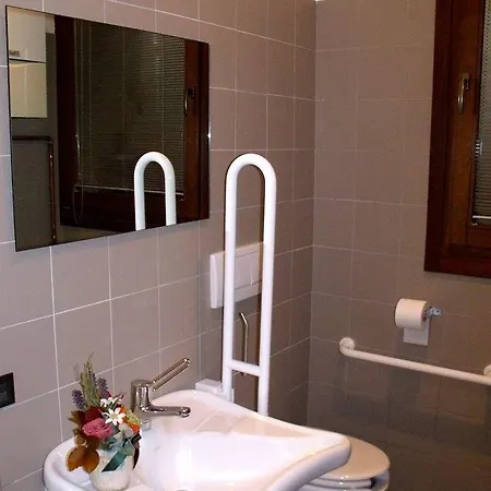 מלון דירות Baco Da Seta Con Piscina - Venezia מסטרה