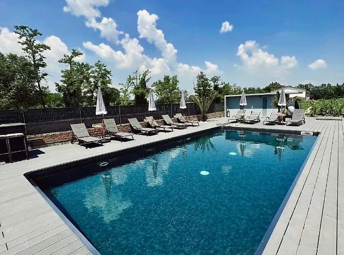 Baco Da Seta 4* Mestre