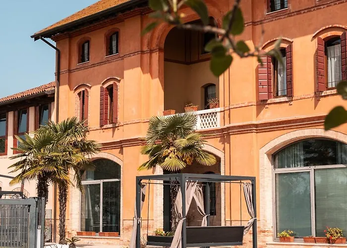 Lägenhetshotell Baco Da Seta Residence Con Piscina - Venezia Mestre 4*