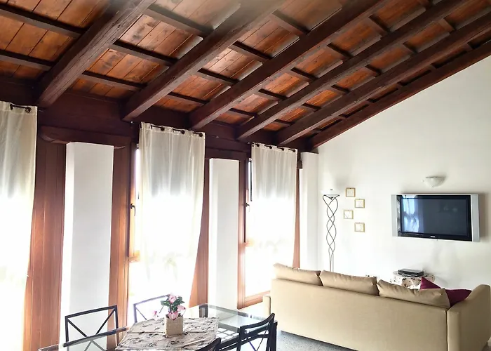 Aparthotel Baco Da Seta 4*