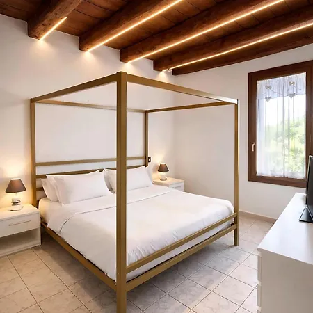 Baco Da Seta Con Piscina - Venezia 4* Местре