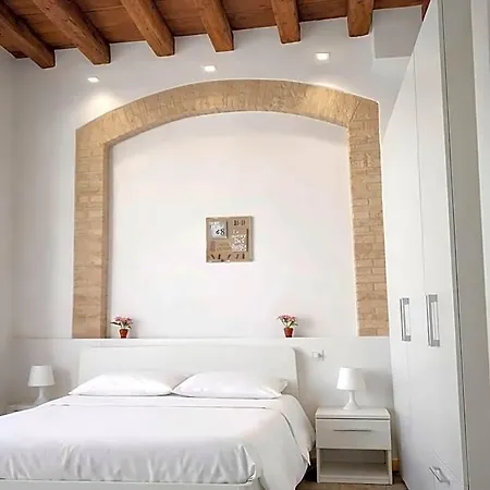 Ξενοδοχείο με διαμερίσματα Baco Da Seta Con Piscina - Venezia 4*