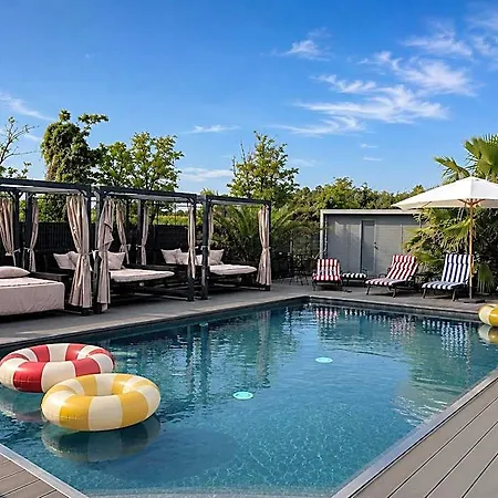 Lägenhetshotell Baco Da Seta Residence Con Piscina - Venezia Mestre 4*