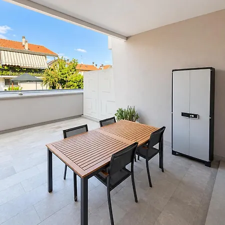 Baco Da Seta Residence Con Piscina - Venezia Mestre 4*