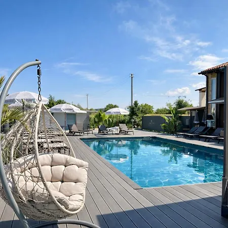 Hotel apartamentowy Baco Da Seta Con Piscina - Venezia 4*