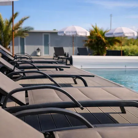 Hotel apartamentowy Baco Da Seta Con Piscina - Venezia 4*